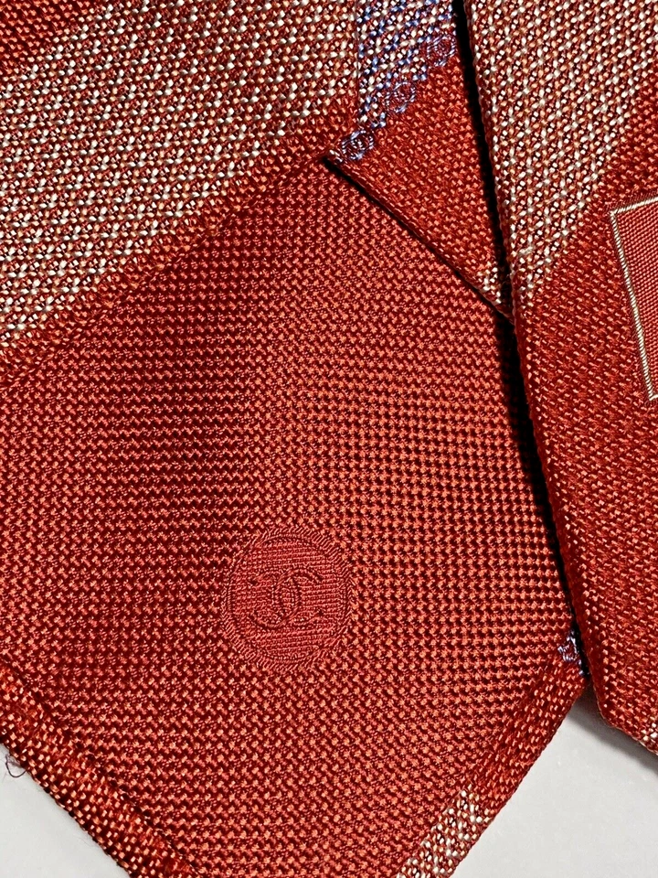 Corbata Chanel Hombre Seda 60 Pulgadas Rayas Moradas Salmón Oscuro y Claro Hecha en Italia Foto 4 de 4