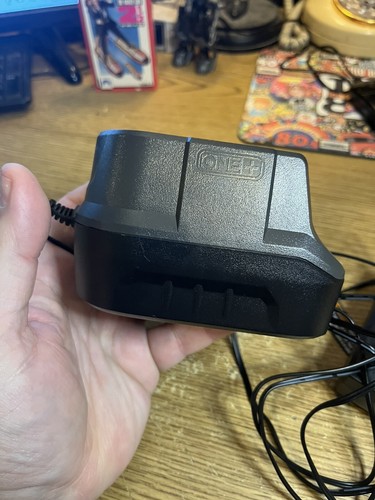 New Ryobi Battery Charger P118B ONE+ 18V Li-Ion Genuine - Picture 4 of 8