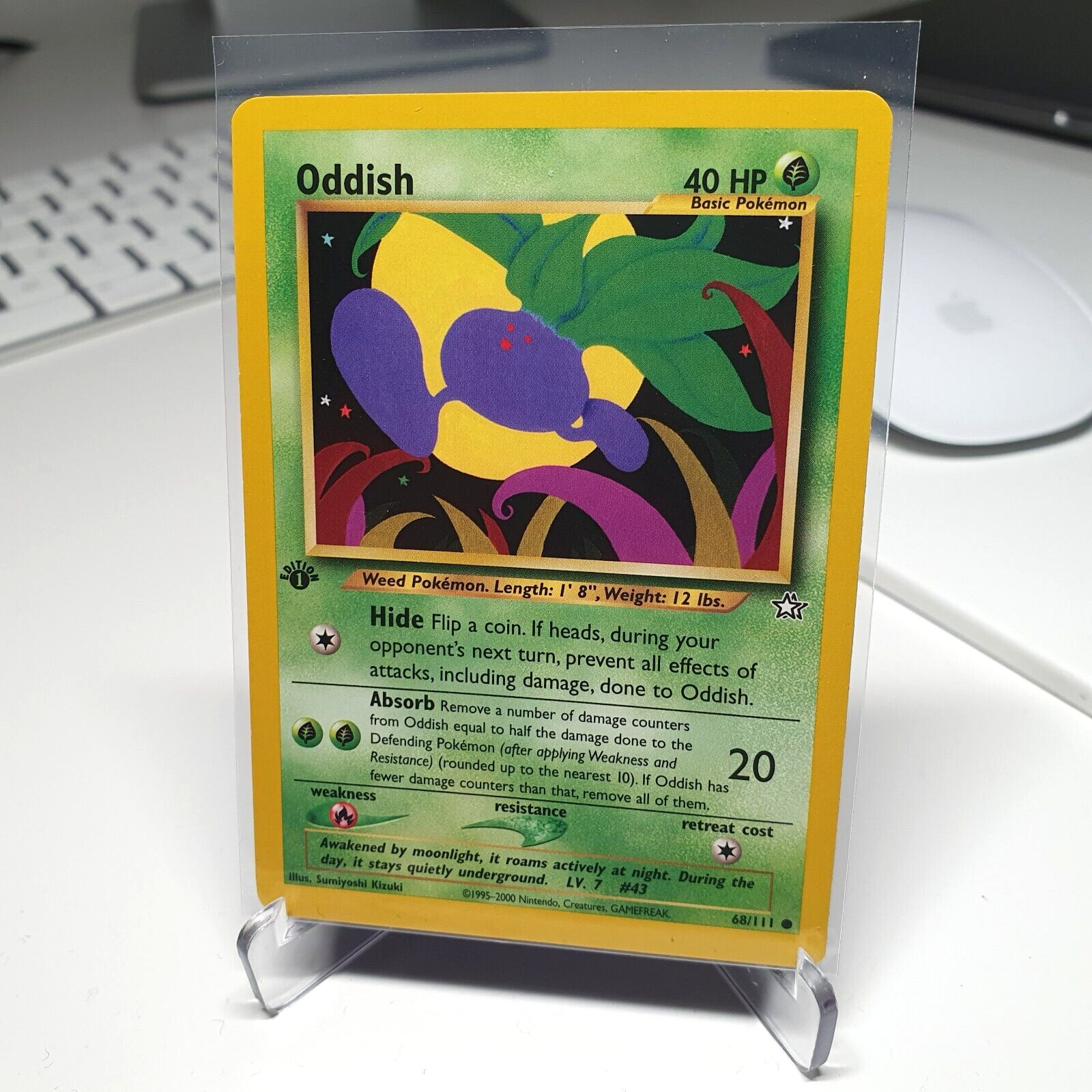 Pokemon card Oddish 1st Edition 68/111 Neo Genesis Near Mint