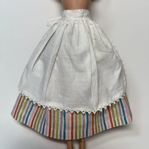EUC Vintage Mattel Barbie In Holland #823 Doll Skirt And Apron