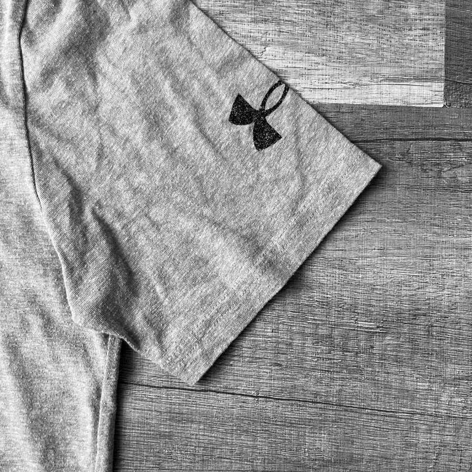 Under Armour Shirt Mens Small Grey Black Project Rock Brahma Bull Logo 1326848 - Imagen 4 de 4