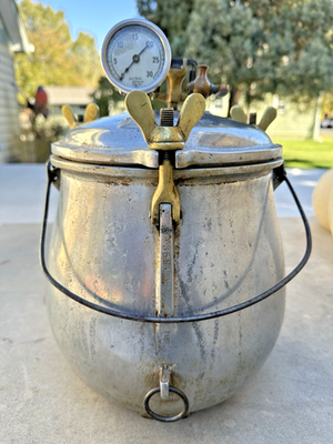#ad VTG quot;The Pressure Cooker Company quot; Denver Colorado Pat. Heavy Aluminum Brass $75.00