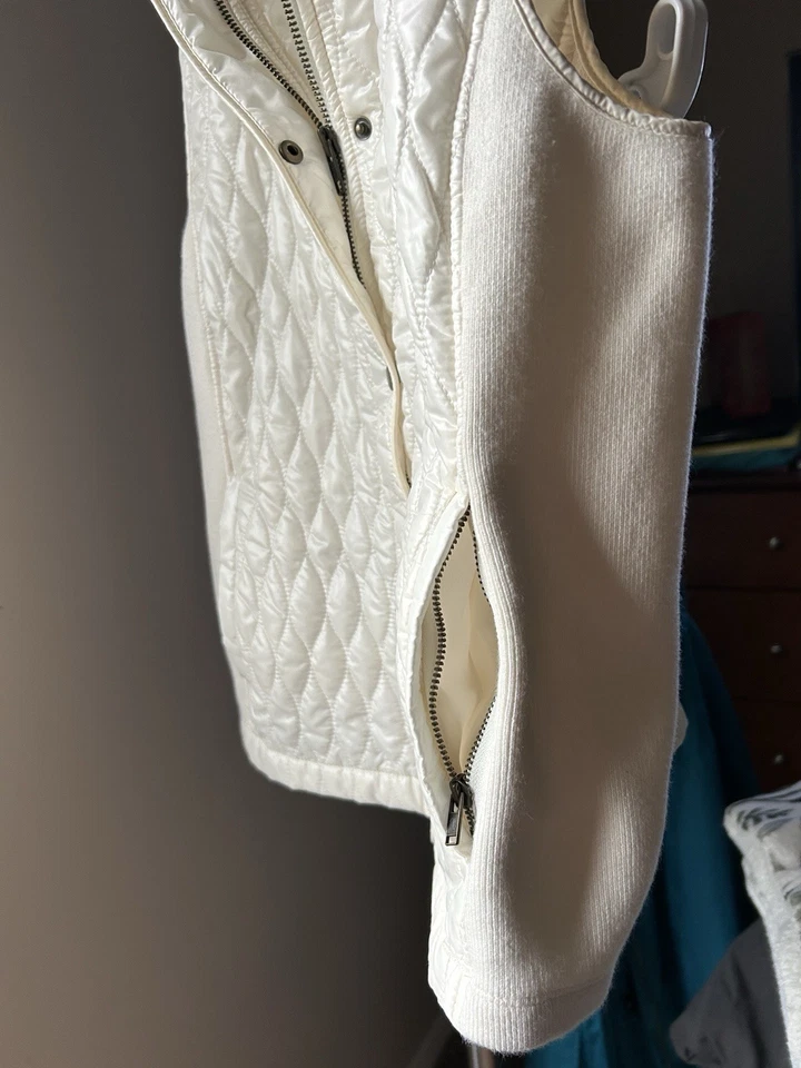 Talbots Cream/Ivory Diamond Quilted Vest, Women’s Size Petite M - Image 4 of 4