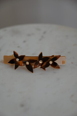 Alexandre de paris Oasis hair barrette