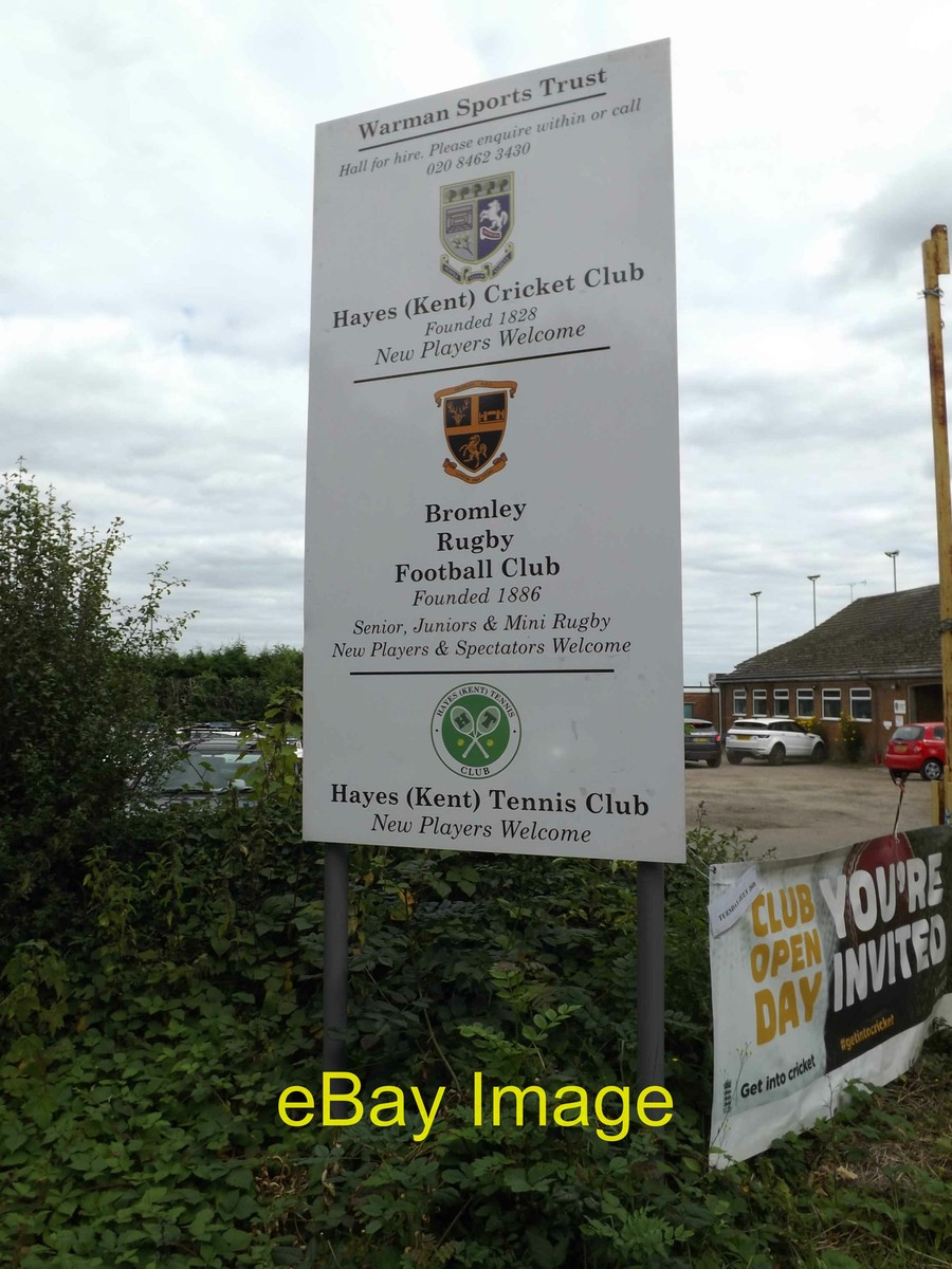 Photo 6x4 Hayes (Kent) Cricket Club sign Keston Off Barnet Wood