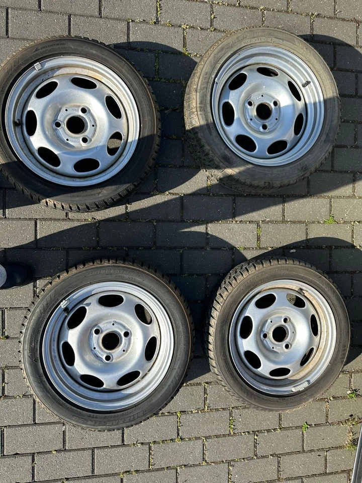 4x Smart Fortwo 451 Räder 155/60 R15 | A4514010101 | guter Zustand Nr. 51 - Bild 4 von 4