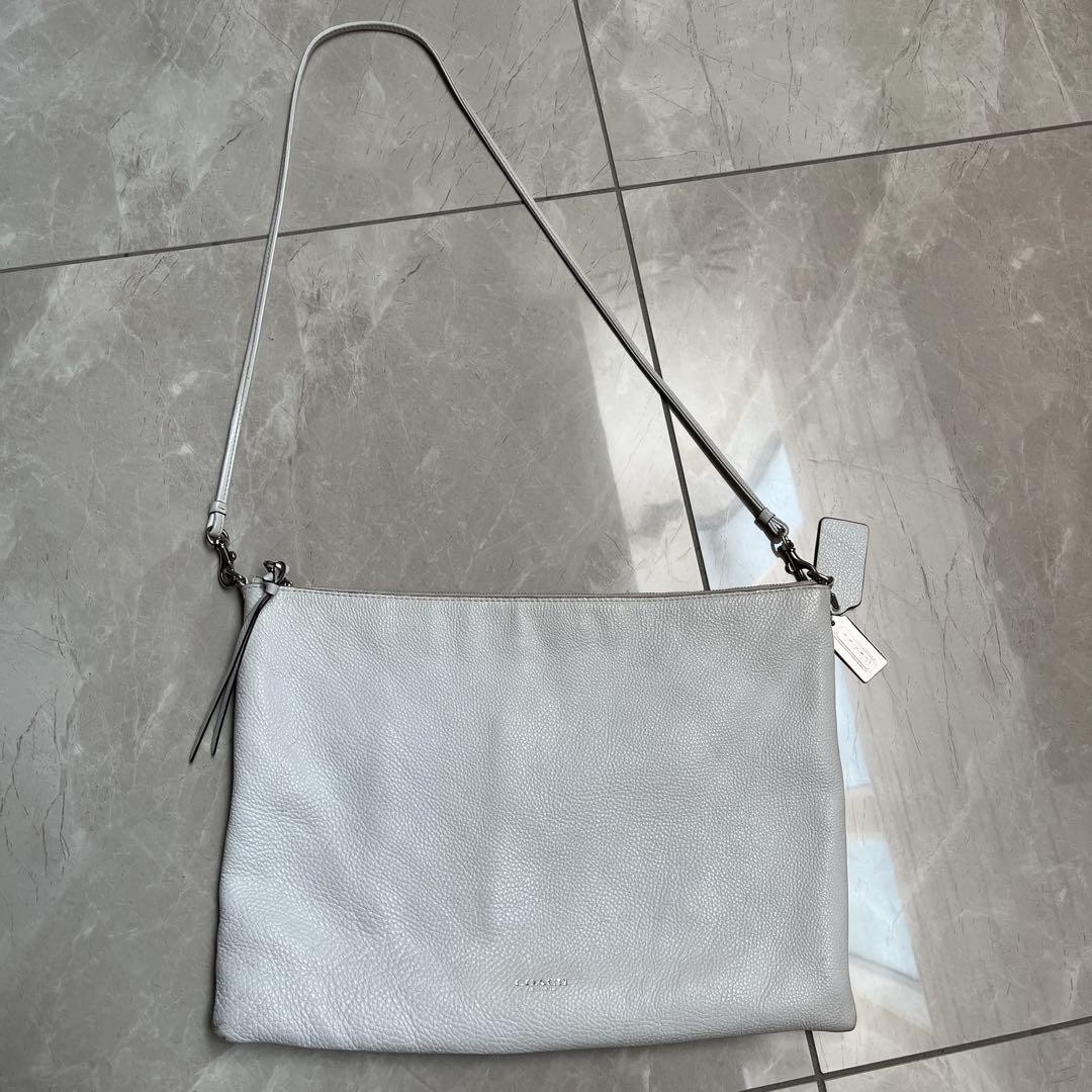 coach shoulder bag messenger clutch bag white #PCHW3U