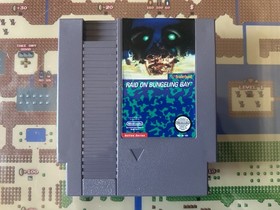 NES Nintendo Raid on Bungeling Bay CIB 5 Screw Hangtab HT Unpunched TESTED