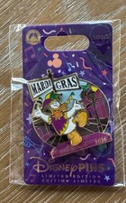 Disney Limited Edition 2026 Mardi Gras Donald Duck Pin
