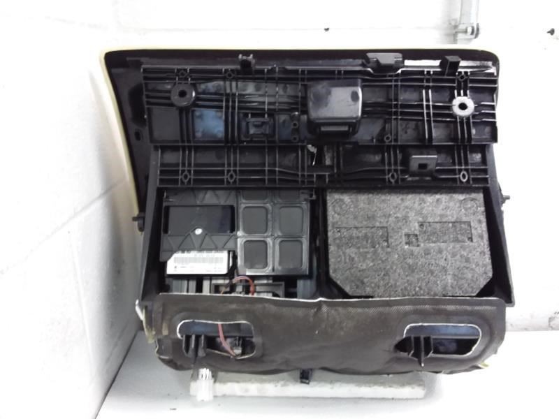 Bentley Flying Spur 2014 Glove box P/N 820826