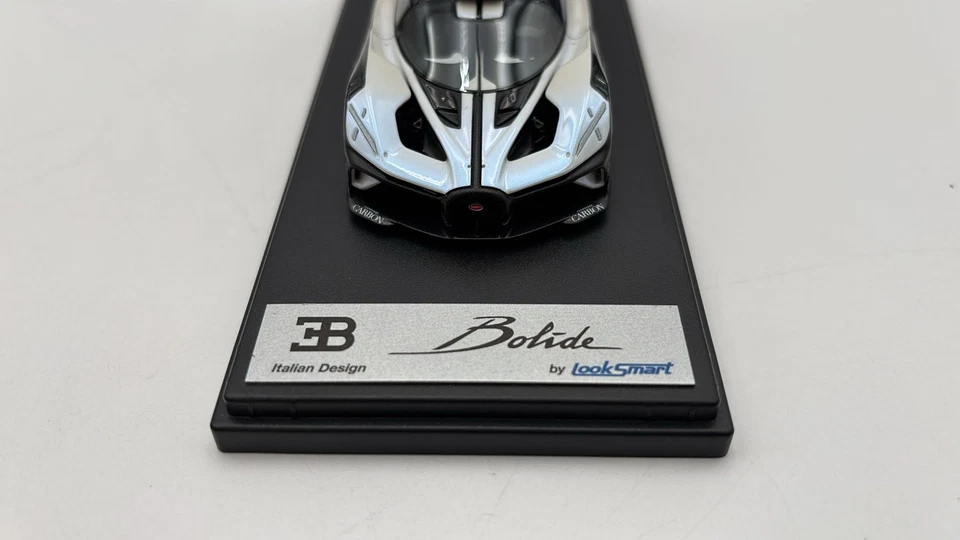  LS528E Looksmart Bugatti Bolide Quartz White 1/43 - Immagine 4 di 4