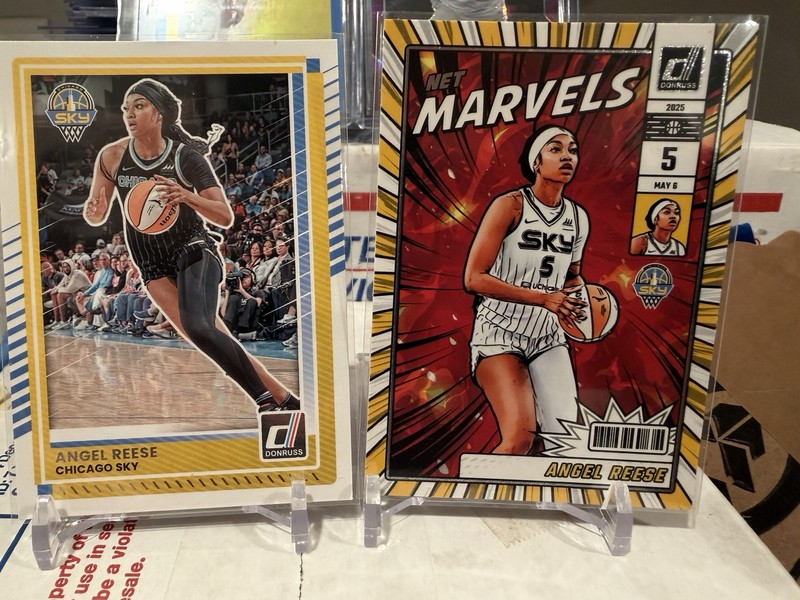 2025 Donruss WNBA #20 Angel Reese Net Marvels Plus Base
