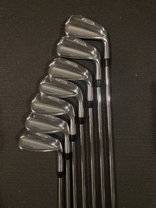 Set De Fers Titleist T100 3G 5-PW Gaucher - Aciers Project X IO 110 6.0 - Excellent état Reconditionné