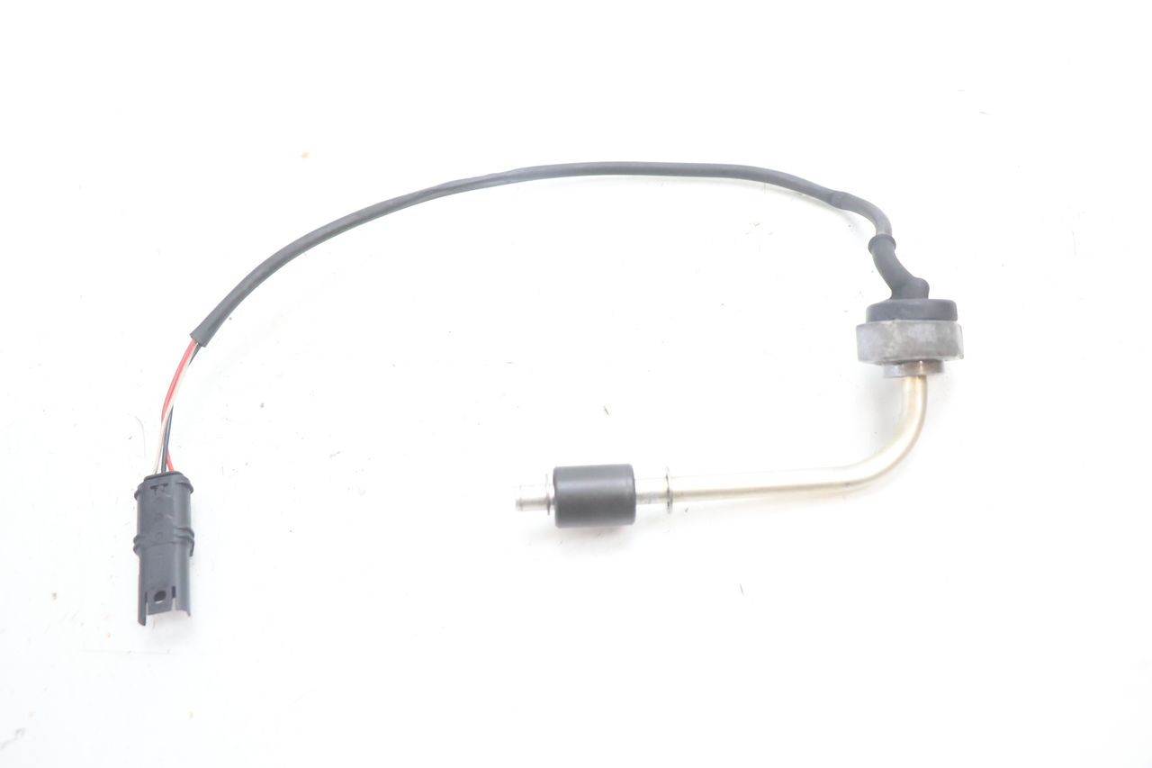 OIL PRESSURE SENSOR - BMW C SPORT 650 (2015 - 2021)