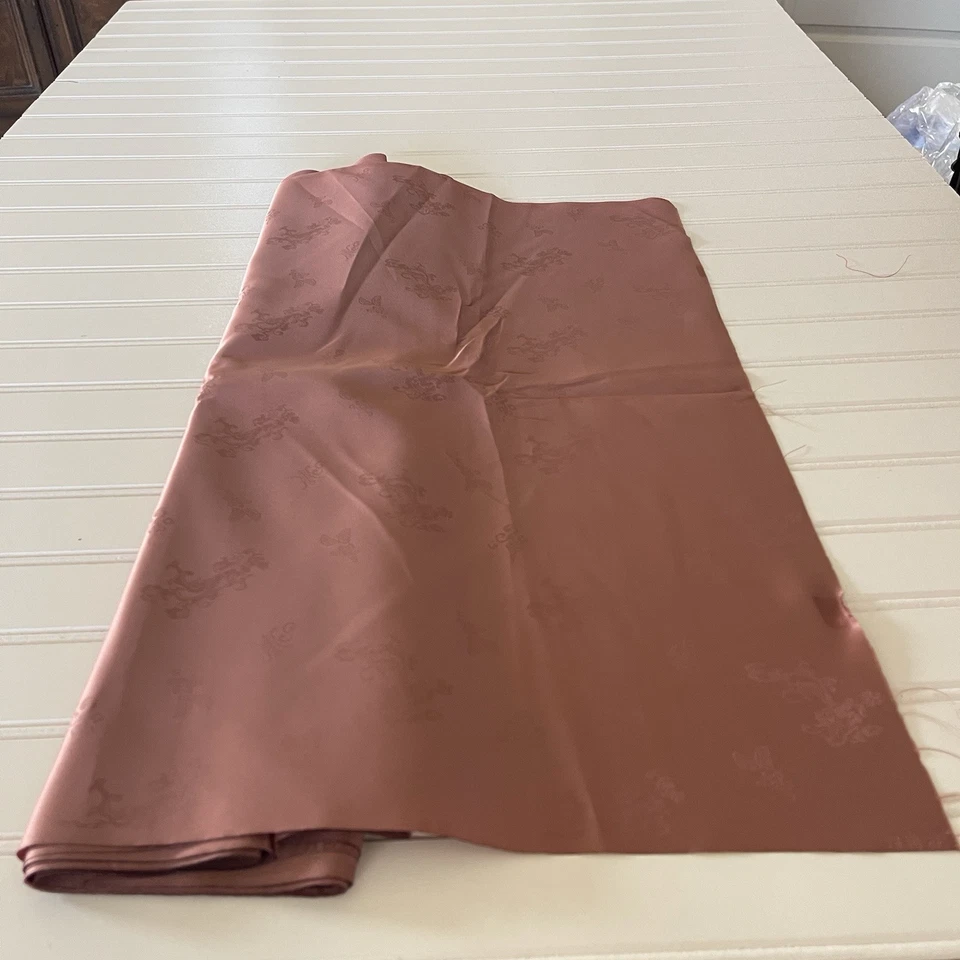 TELA ROSA BORGOÑA SEDA 4 yardas x 22 pulgadas de ancho o 144 pulgadas x 22 de ancho Foto 4 de 4