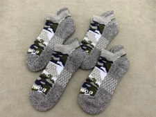 4 Pairs's Bombas Honeycomb Ankle Socks Women Size Medium New tape label