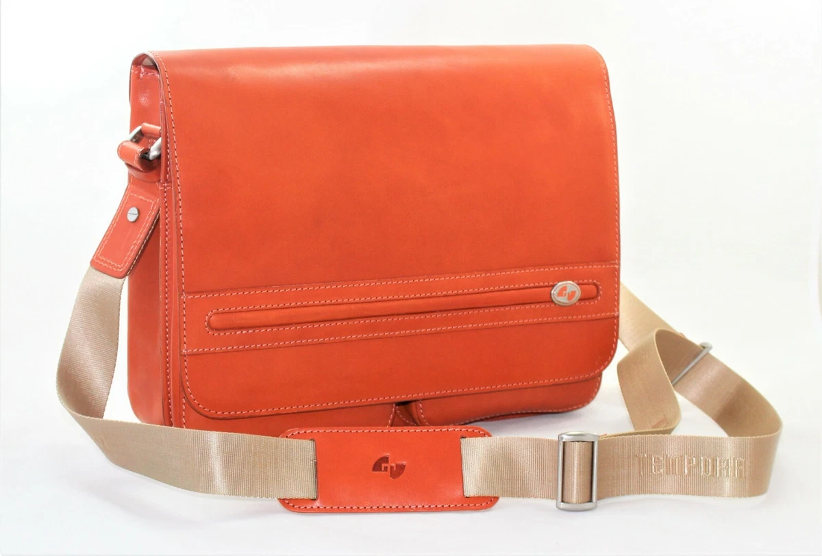 Share 166+ mens italian leather shoulder bags 3tdesign.edu.vn