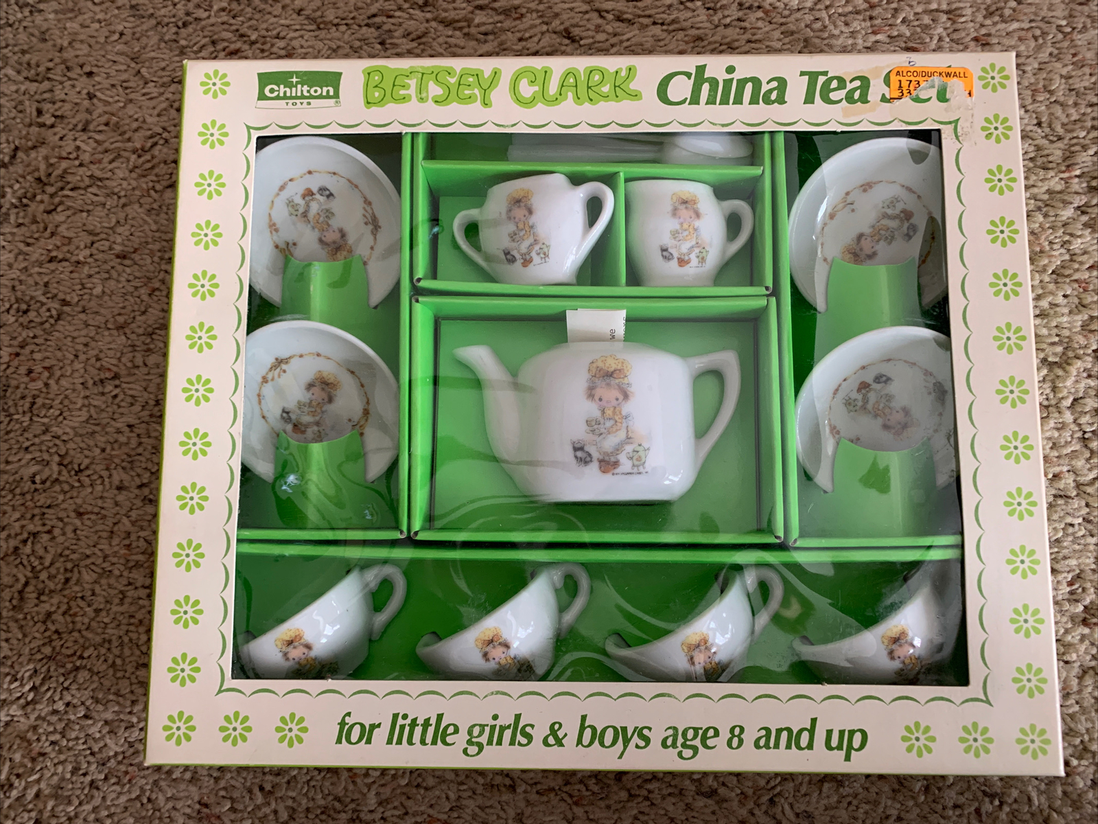 Vintage Betsey Clark Chilton Toys 15 Piece China Toy Tea Set With Box