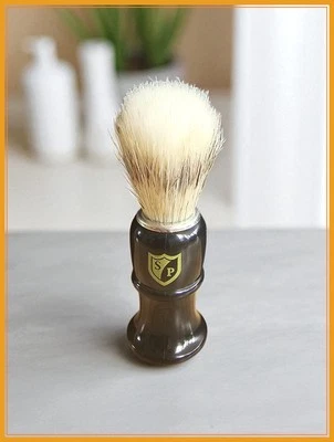 Sovereign Hair Products - Fine Bristle Shaving Brush - Luxury Shaving Experience