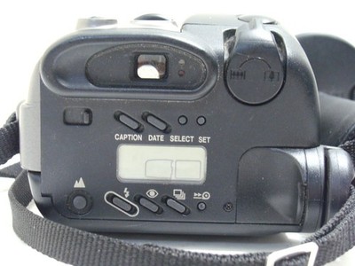 Canon Photura Caption 35mm Film Camera 35-105mm Zoom F/2.8-6.6