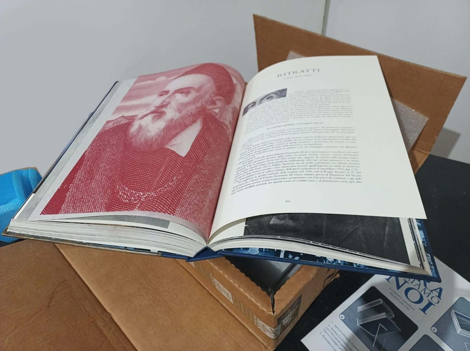 Libro LA LIRA SIAMO NOI copertina Argento - Immagine 3 di 4