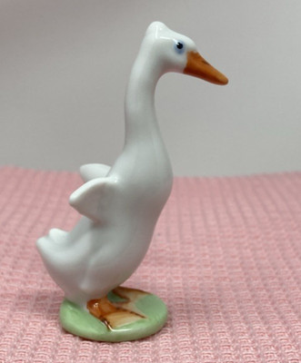Herend Hand painted Duck Wings Out From Waterfowl Collection EUC