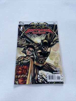 BATMAN AND ROBIN #1 Bruce Wayne - The Road Home DC Comics 2010