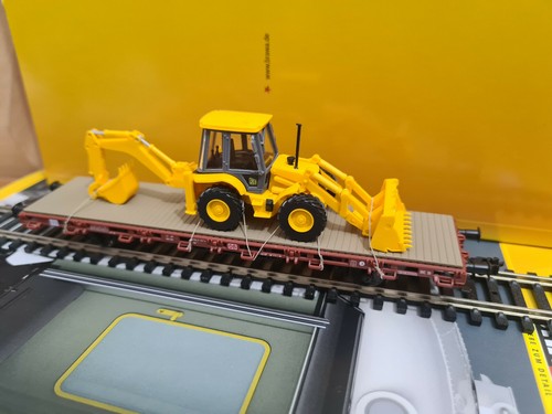 Tow Truck DB Open With Digger Jcb 4CX 4x4x4 Classic IV - Ho 1:87 Kibri 26260 - Picture 7 of 10