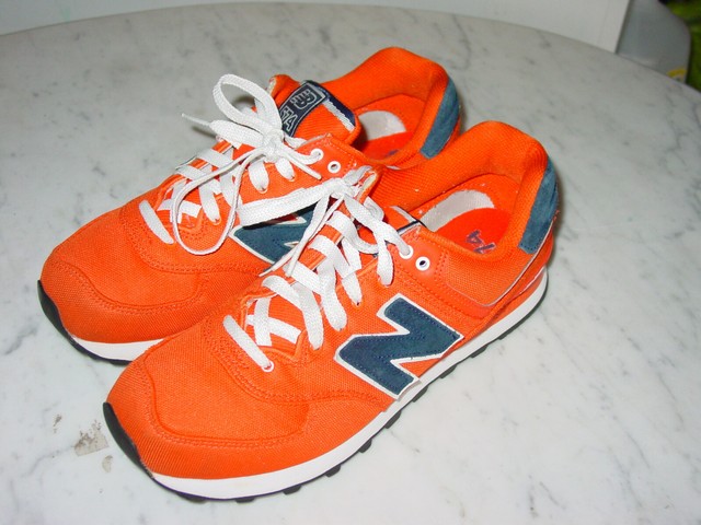 Size 8.5 - New Balance 574 Pique Polo 