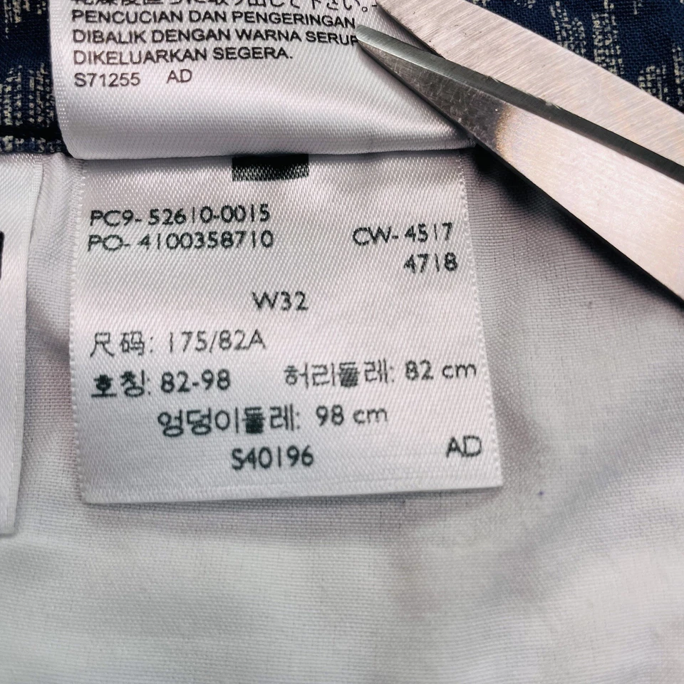 Pantalones Cortos Dockers Para Hombre Talla 32 Azul Patrón Geométrico Algodón Elastizado 8.5" Entrepierna Foto 3 de 4