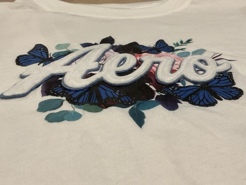 Camiseta AEROPOSTALE, Talla Grande, Clásica Crew, Blanca con Gráficos y Apliques. NUEVO. - Imagen 10 de 13