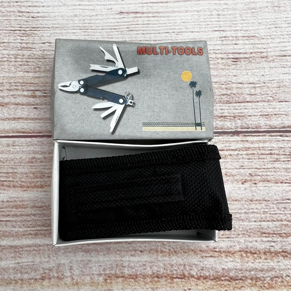 Multi Tool Stainless Steel 8 in-1 Multi Tool Pocket Knife Tool 4''