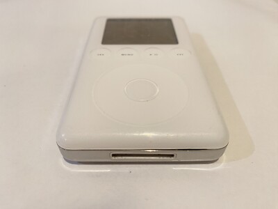 Apple iPod classic 3rd Generation White (20 GB) Good Condition