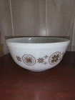 Pyrex Town & Country #403 Glass Mixing Bowl 9W x 4"H Brown on White   #3081