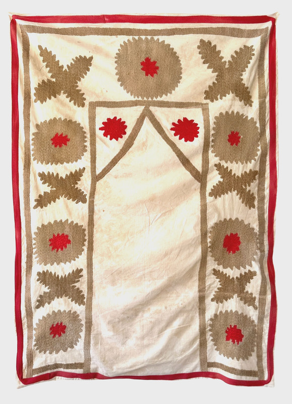 Antique Suzani Wall Hanging Tribal Uzbekistan Mihrab Arch Embroidery 44 x 32