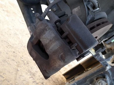 2Q0615123A 5072851 bremssättel vorne links SEAT ARONA KJ7 KJP 1.0 TSI 2017 - Bild 1 von 4