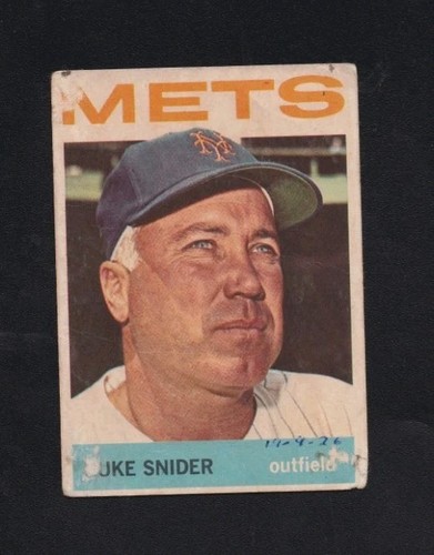 Duke Snider #155 card from 1964 Venezuela Topps