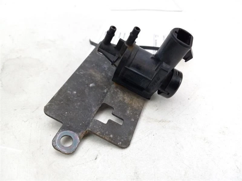 Ford Expedition EGR 2005 control de válvula 19758 Foto 3 de 4