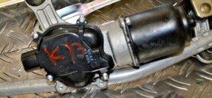 Nissan Micra K13 1,2 59KW Wischermotor Scheibenwischermotor vorne ohne Gestänge