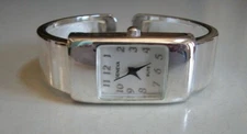 WOMEN'S NUMBER DIAL SILVER FINISH BANGLE CUFF FASHION CASUAL DRESSY WATCH