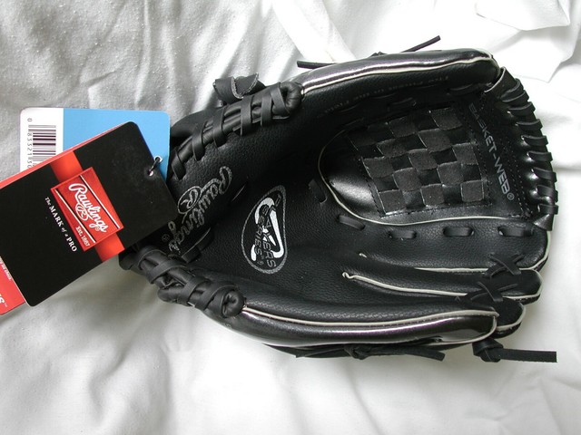 rawlings players youth glove series