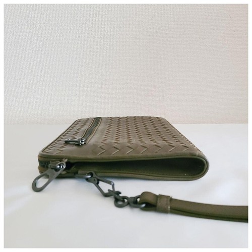 Bolso Clutch Bottega Veneta Intrecciato Cuero Verde Oliva H7.1"×W10.6"×D0.8" JP - Imagen 6 de 14
