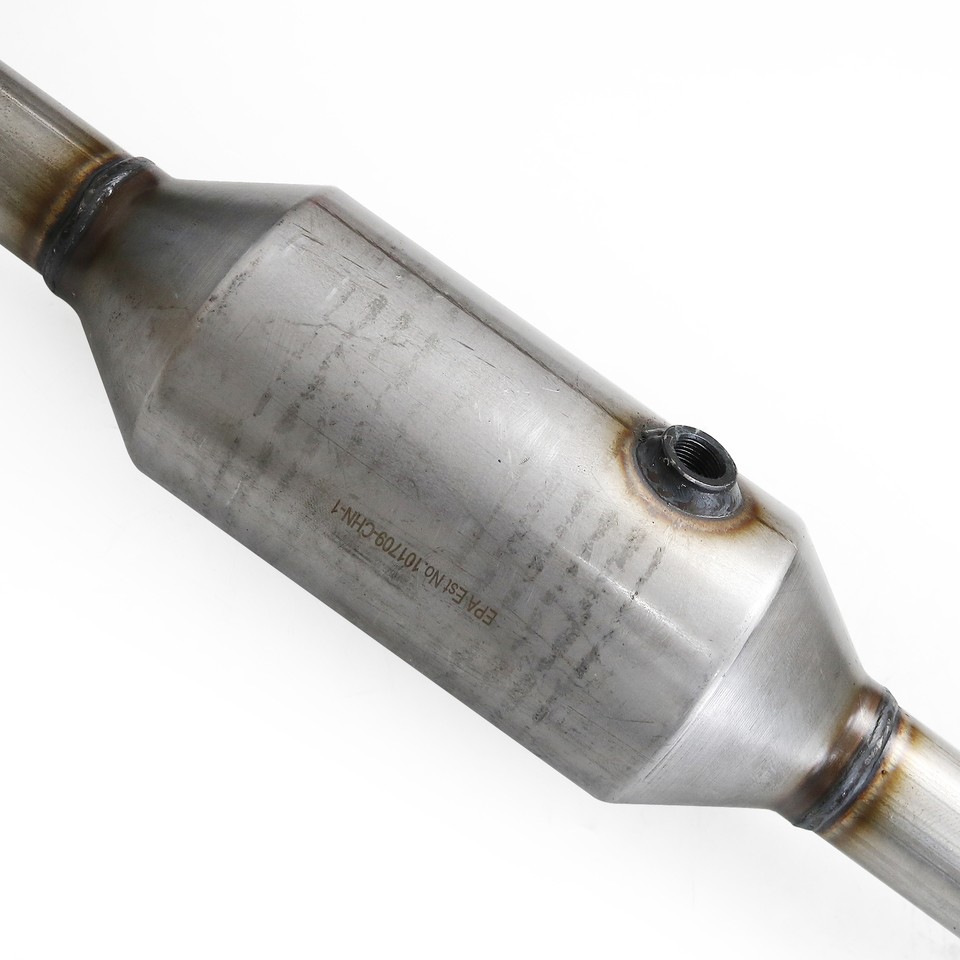 Catalytic Converter Set For Toyota Tundra 4.7L 20052006 Passenger