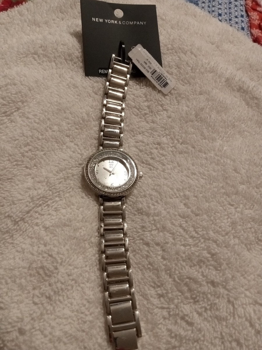 Nwt New York & Company Silver chain linked watch Rhinestones  display picture 3