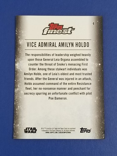 Vice Admiral Amilyn Holdo - 2018 Star Wars Finest Blue Refractor #113/150 - 第 2/2 張圖片