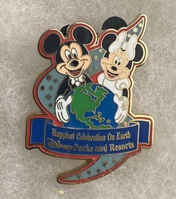 MICKEY MINNIE MOUSE Disney Parks and Resorts HAPPIEST CELEBRATION ON EARTH Pin