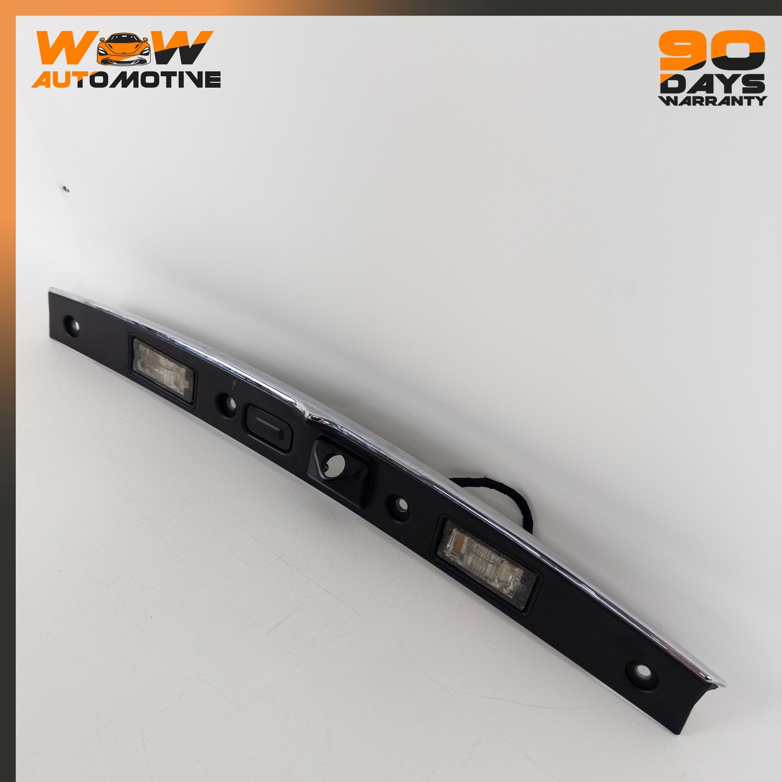 13-19 MASERATI QUATTROPORTE GTS MOULDING PLATE LIGHT BACK UP REVERSE CAMERA OEM