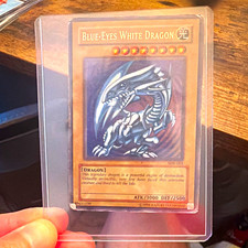 Konami Yu-Gi-Oh Blue-Eyes White Dragon SDK-001 Ultra Rare Unlimited 3000/2500