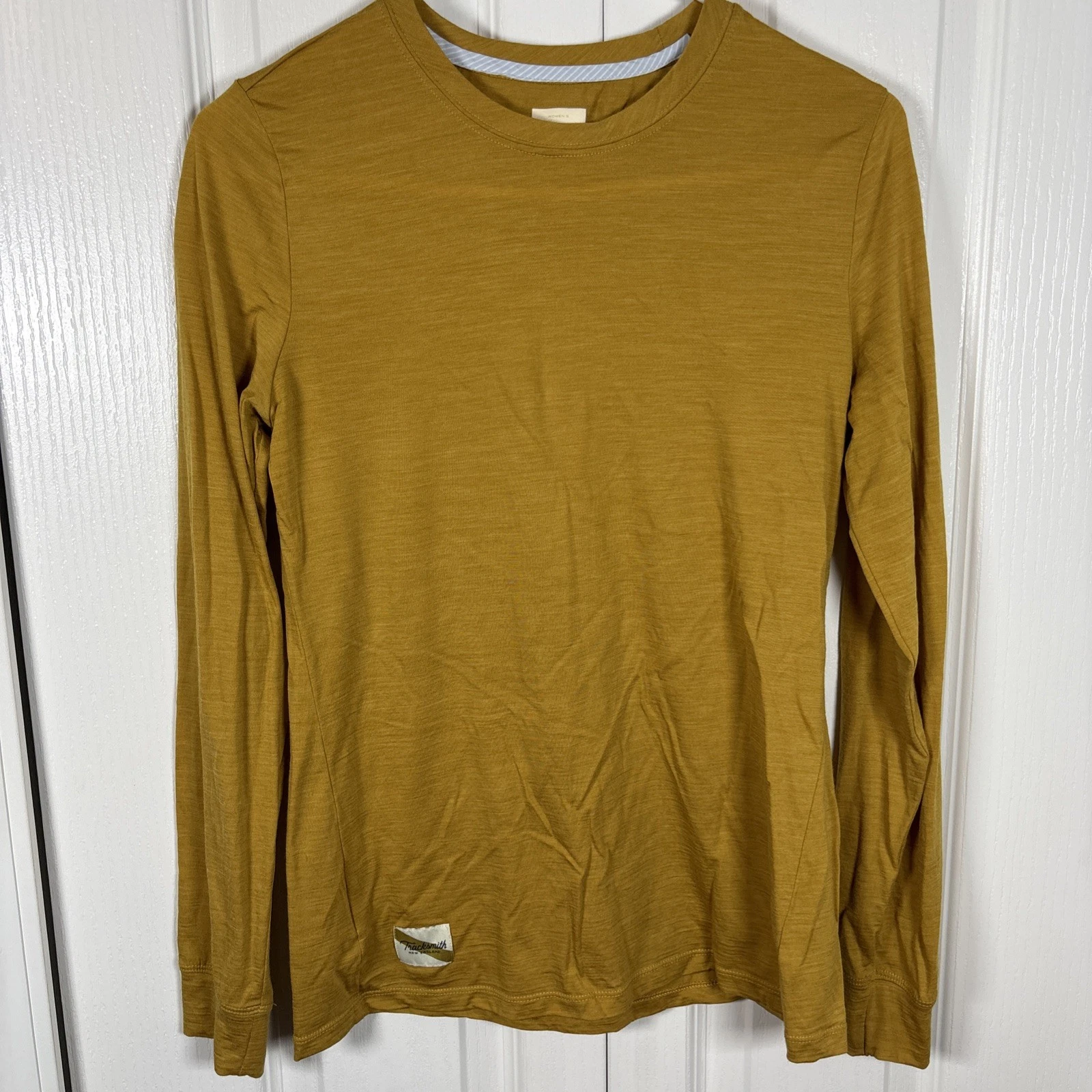 Tracksmith Womens Harrier Merino Wool Shirt Sz M Honey Gold Running Long Sleeve