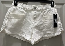 New Madden NYC Mid Rise Dolphin White Denim Shorts. Size M 8-10 . Great Shorts